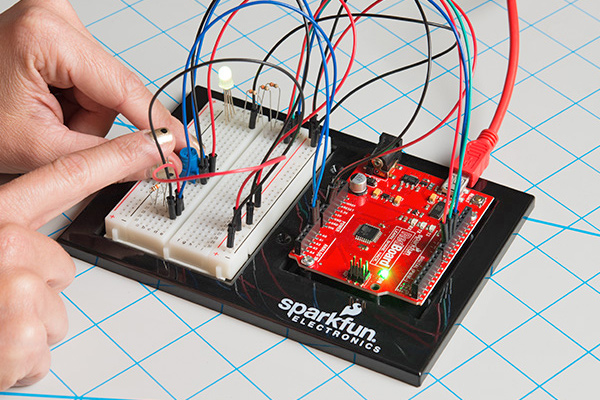 SparkFun Inventor's Kit Light Project