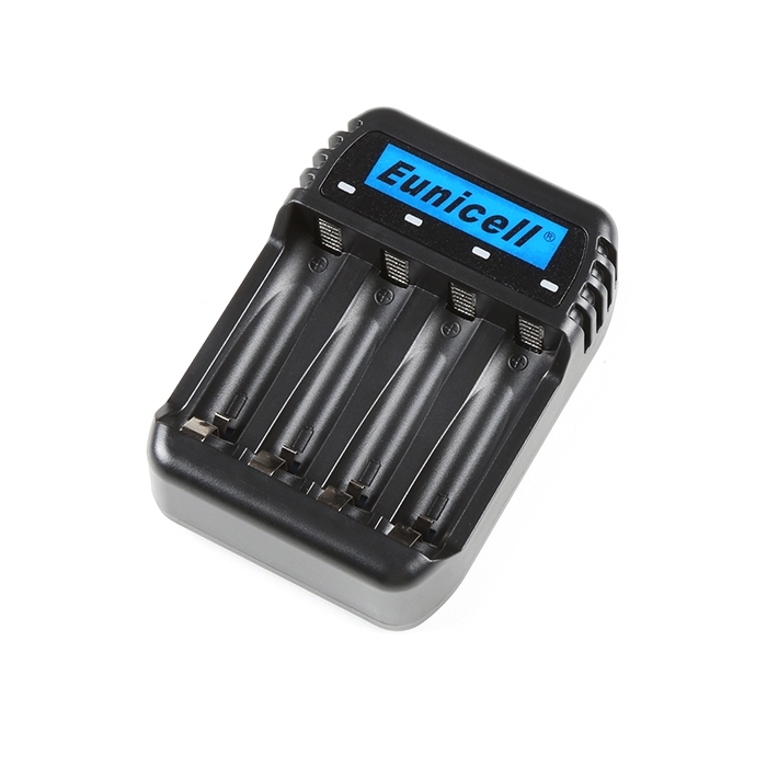 Battery Charger - 4x AA & AAA